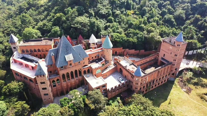 Villa Medieval, Brazil